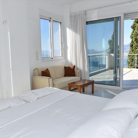 Verga Villas Resort Kalamata Exterior foto